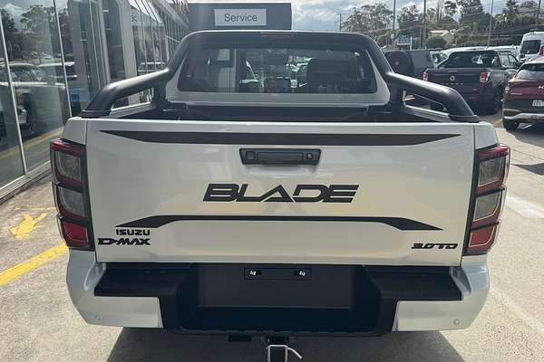 2025 Isuzu D-MAX BLADE 4X4