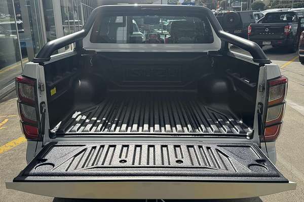 2025 Isuzu D-MAX BLADE 4X4