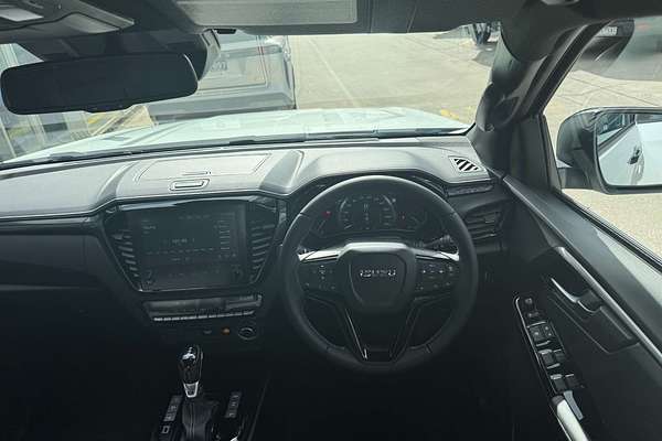 2025 Isuzu D-MAX BLADE 4X4