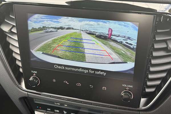 2025 Isuzu D-MAX BLADE 4X4