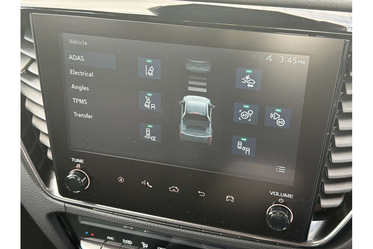 2025 Isuzu D-MAX BLADE 4X4