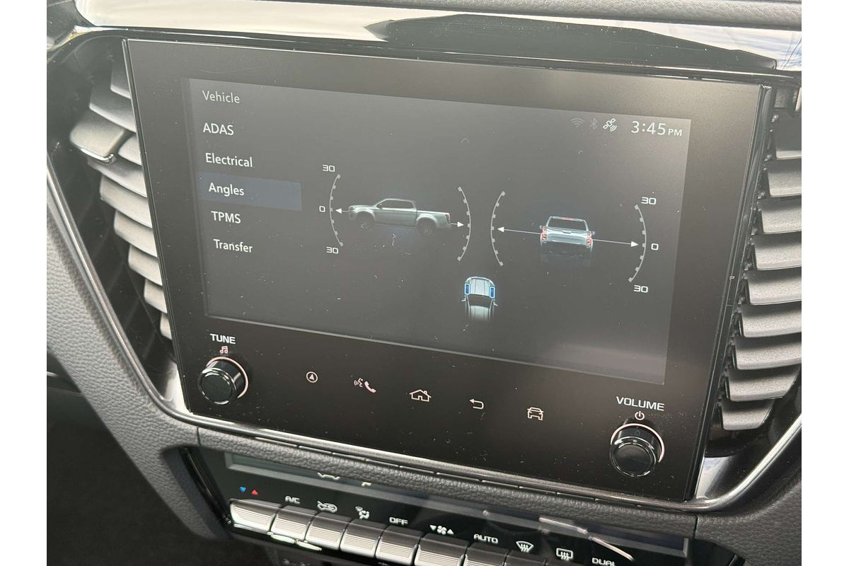 2025 Isuzu D-MAX BLADE 4X4