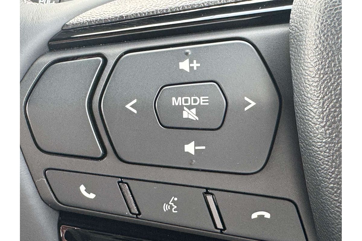 2025 Isuzu D-MAX BLADE 4X4