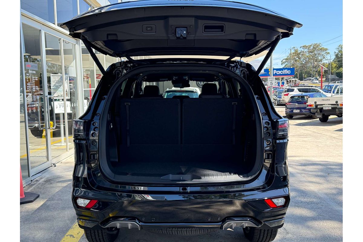 2025 Isuzu MU-X X-TERRAIN