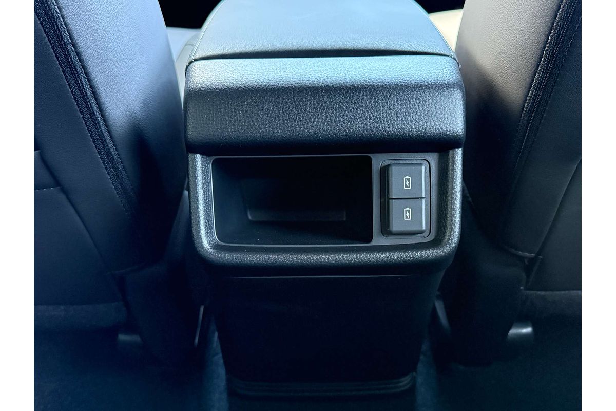 2025 Isuzu MU-X X-TERRAIN