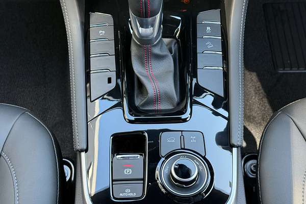 2025 Isuzu MU-X X-TERRAIN