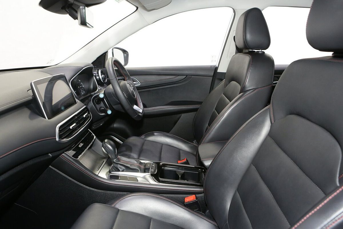 2024 MG HS Vibe SAS23