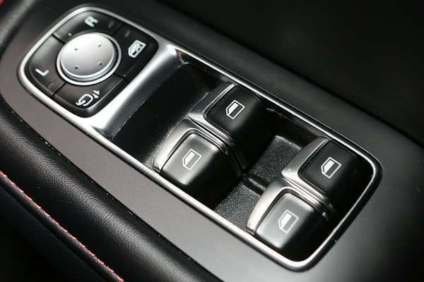 2024 MG HS Vibe SAS23