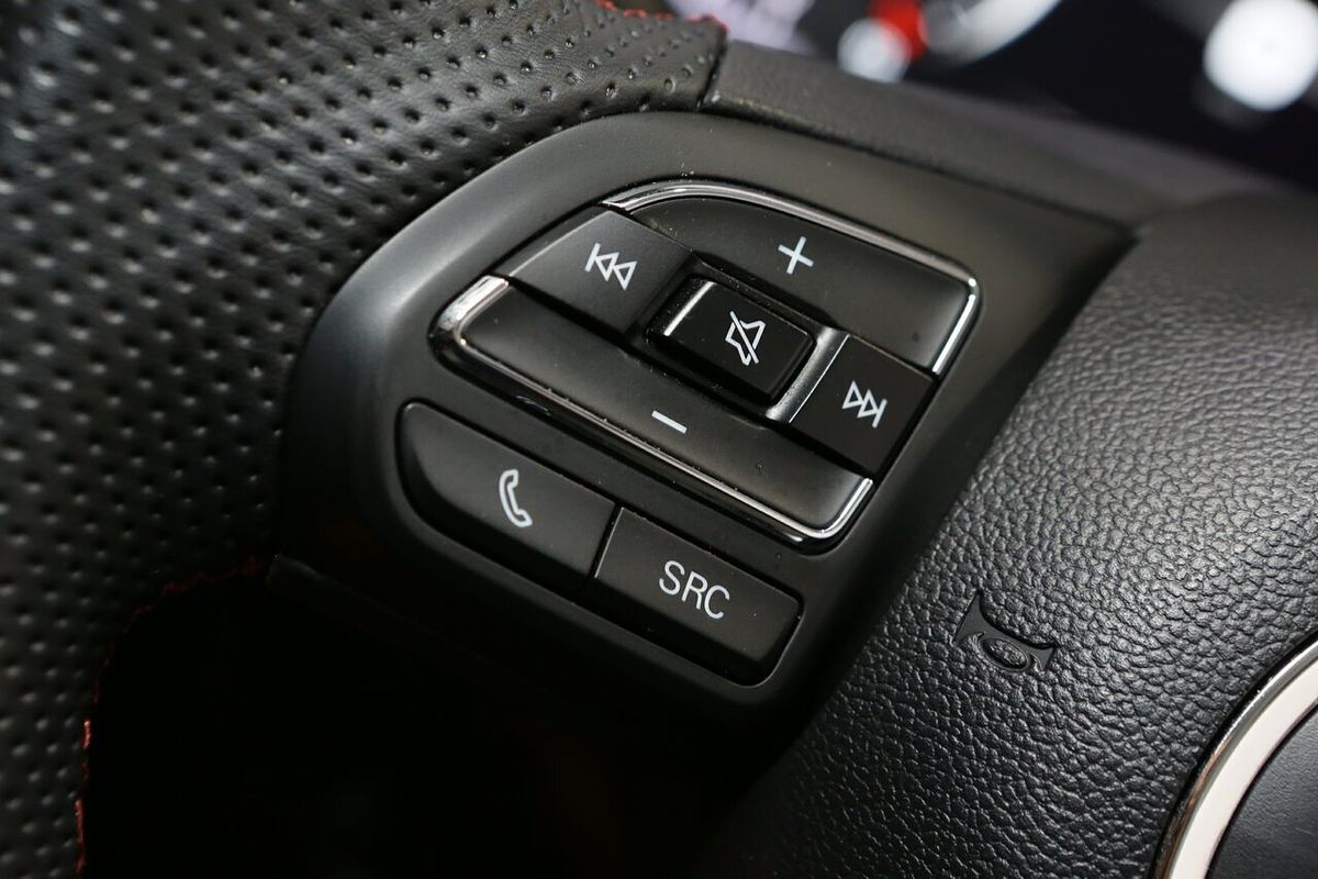 2024 MG HS Vibe SAS23