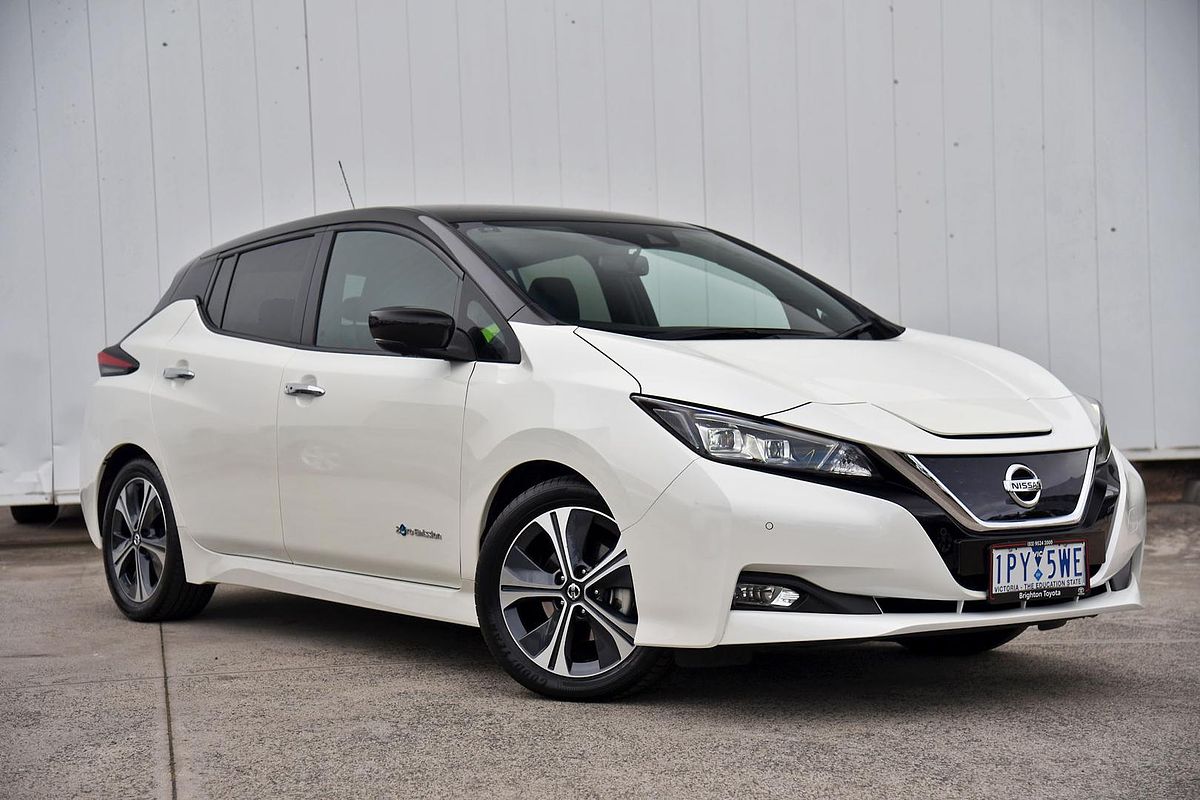 2019 Nissan LEAF ZE1