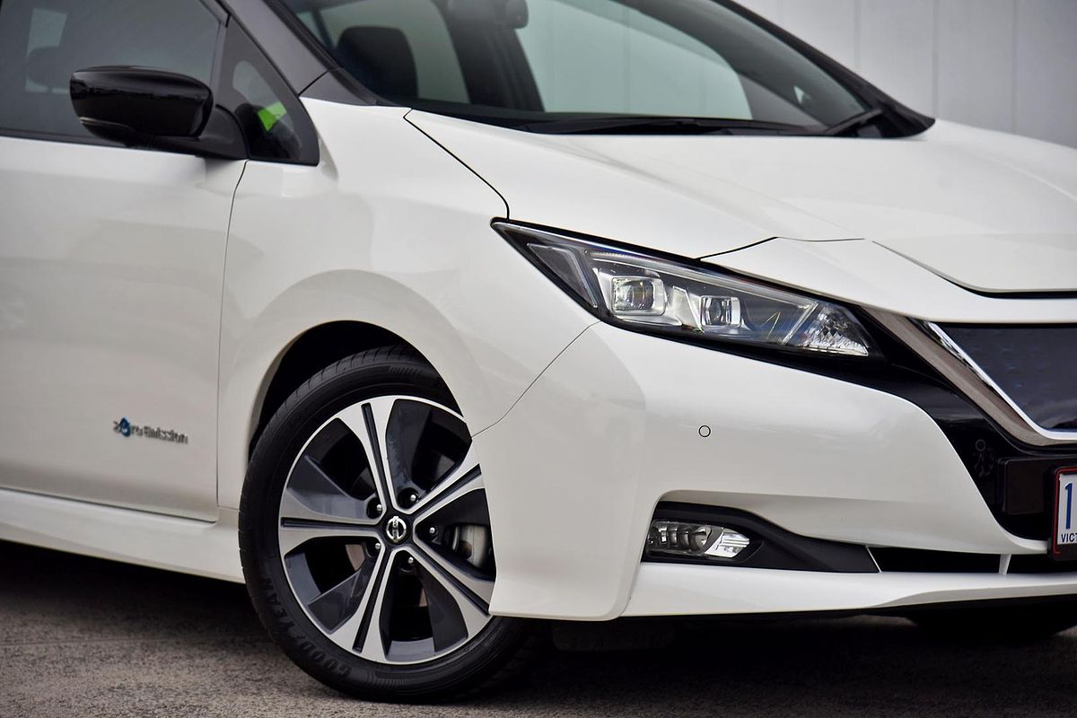 2019 Nissan LEAF ZE1