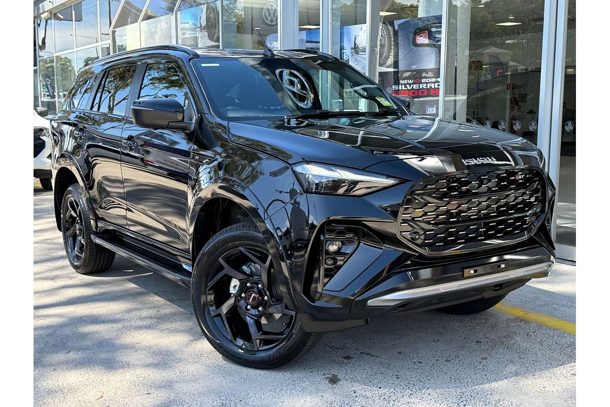 2025 Isuzu MU-X X-TERRAIN
