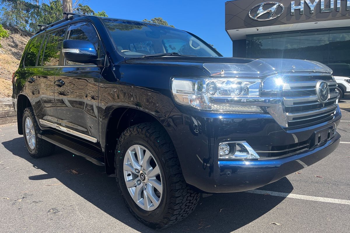 2019 Toyota Landcruiser Sahara VDJ200R