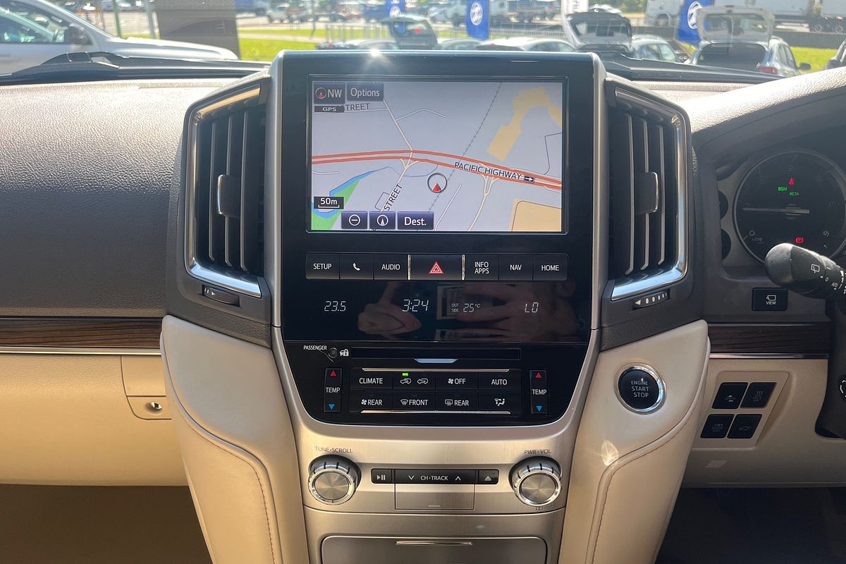 2019 Toyota Landcruiser Sahara VDJ200R