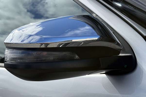 2019 Toyota Hilux SR5 GUN126R 4X4