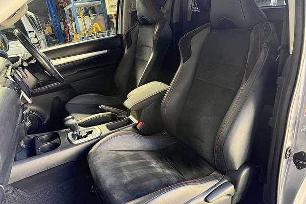 2019 Toyota Hilux SR5 GUN126R 4X4