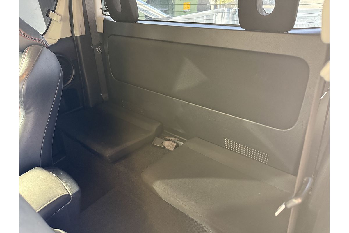 2019 Toyota Hilux SR5 GUN126R 4X4