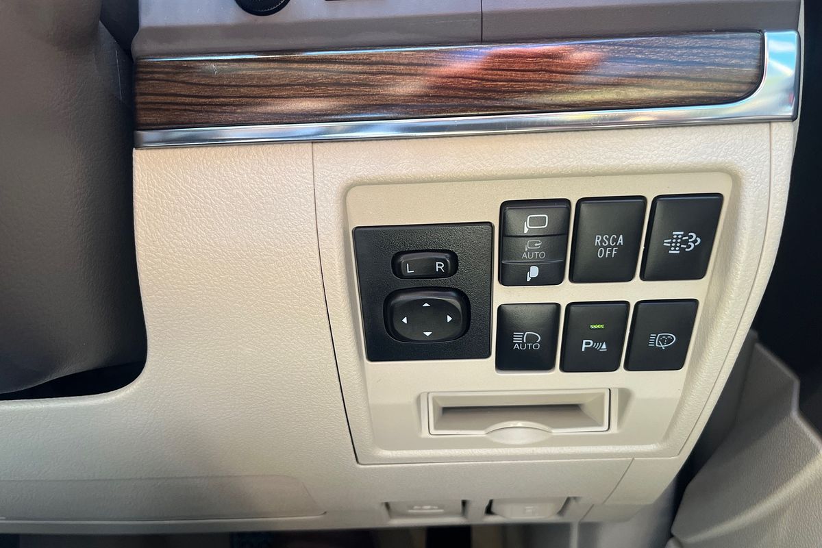 2019 Toyota Landcruiser Sahara VDJ200R