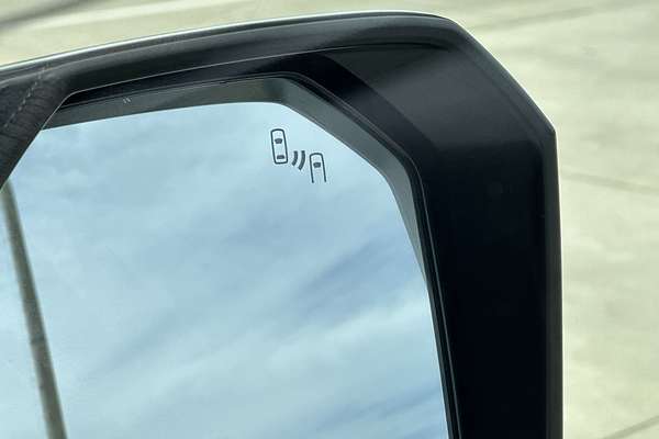 2020 Toyota Hiace GDH300R LWB