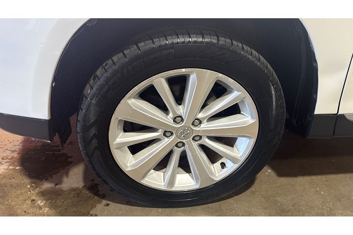 2013 Toyota Kluger Altitude GSU40R