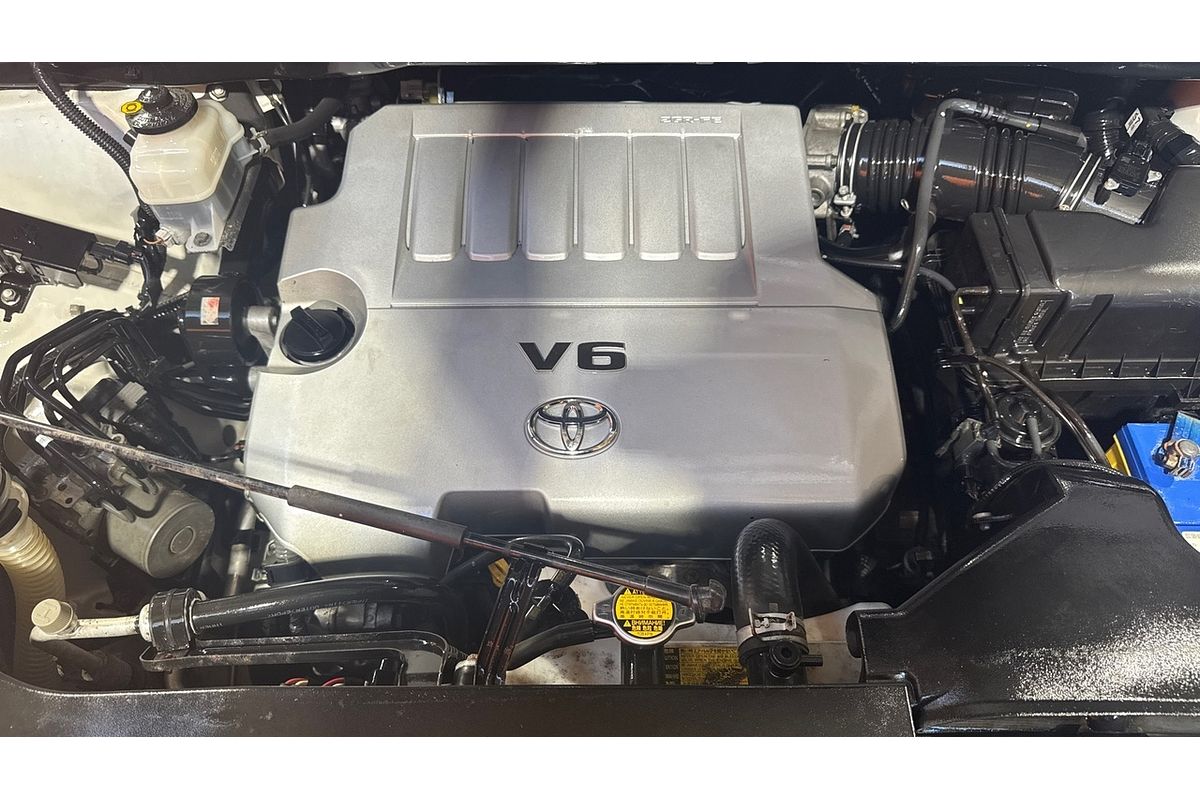 2013 Toyota Kluger Altitude GSU40R