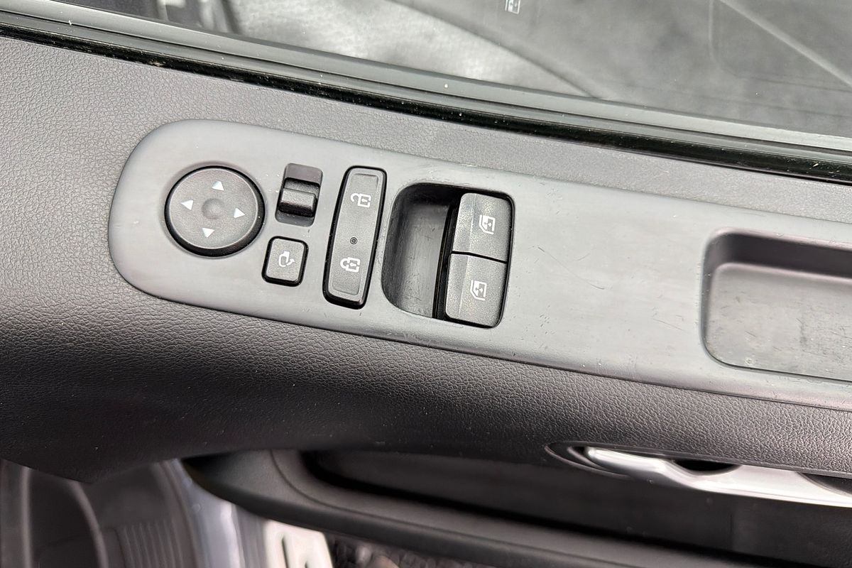 2021 Hyundai STARIA US4.V1