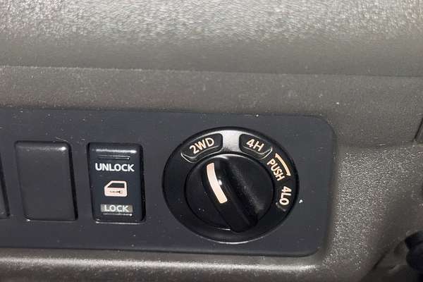 2008 Nissan Navara RX D40 4X4