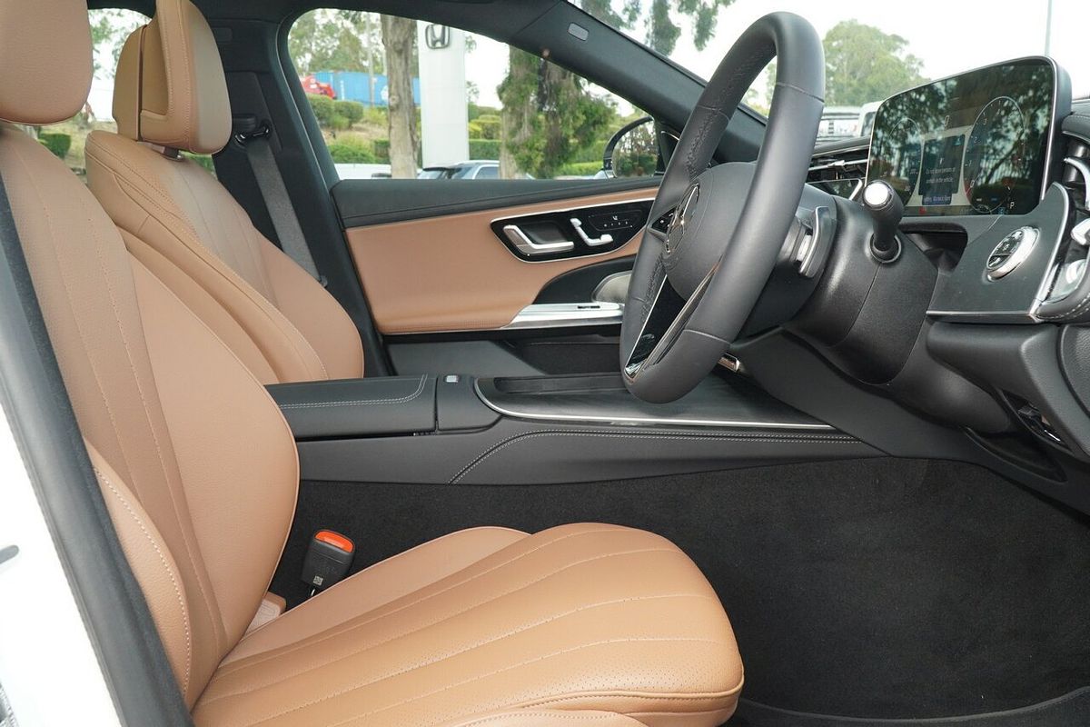 2025 Mercedes-Benz E-Class E200 W214