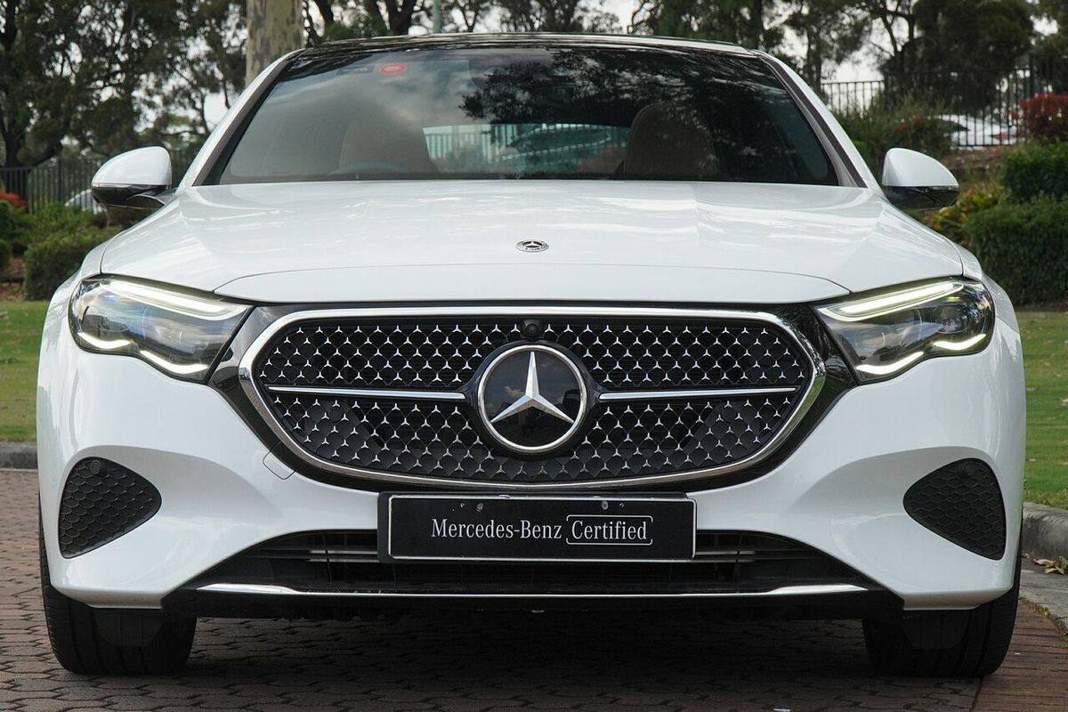 2025 Mercedes-Benz E-Class E200 W214