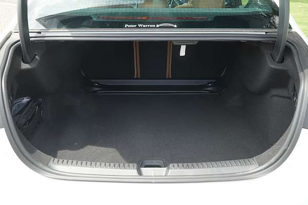 2025 Mercedes-Benz E-Class E200 W214