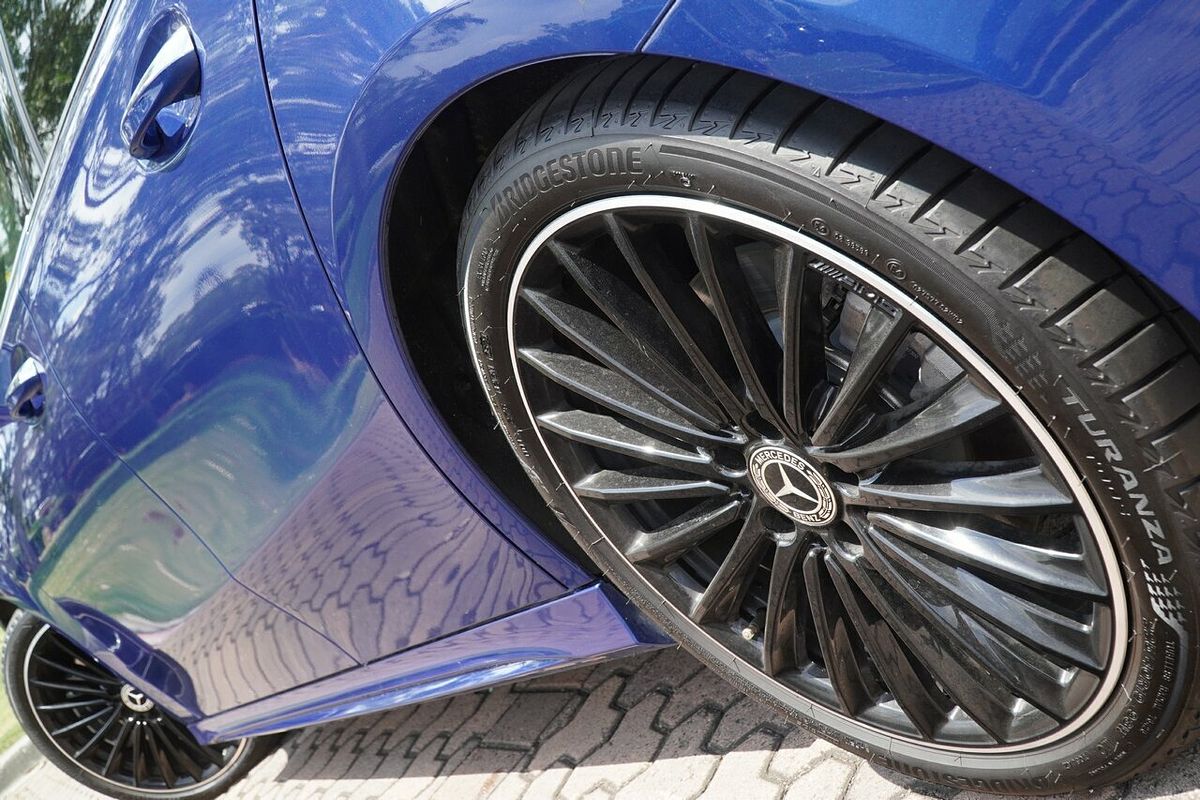 2025 Mercedes-Benz A-Class A250 V177