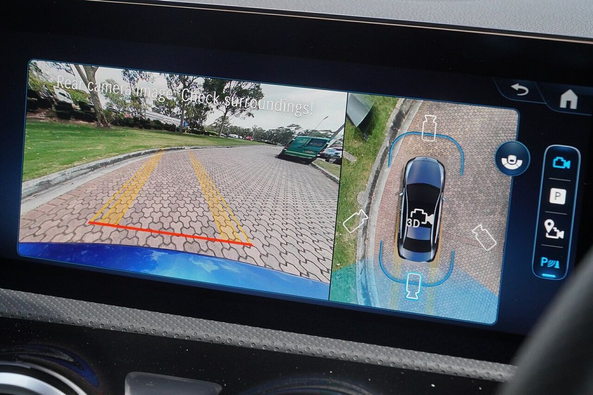 2025 Mercedes-Benz A-Class A250 V177