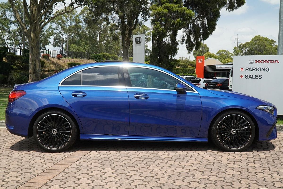 2025 Mercedes-Benz A-Class A250 V177