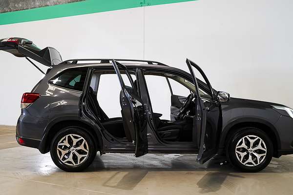 2023 Subaru Forester 2.5i S5