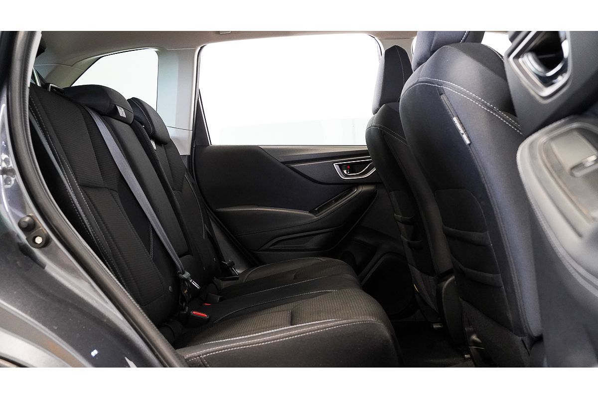 2023 Subaru Forester 2.5i S5