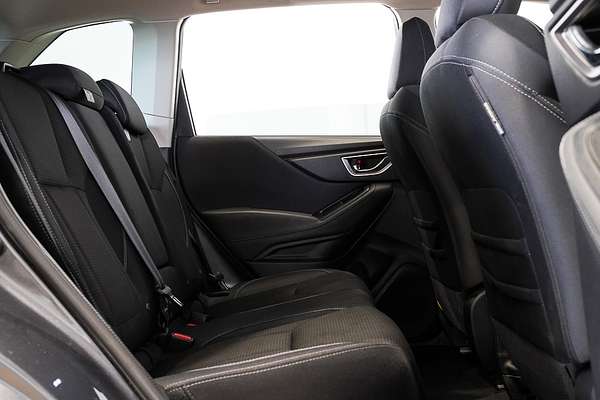 2023 Subaru Forester 2.5i S5