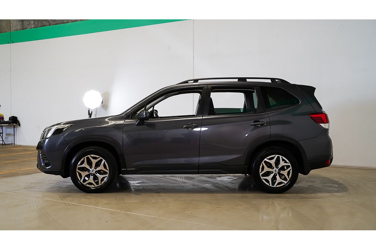 2023 Subaru Forester 2.5i S5