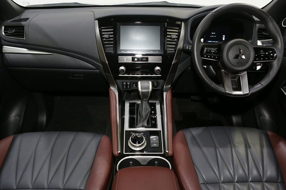 2024 Mitsubishi Pajero Sport GSR QG