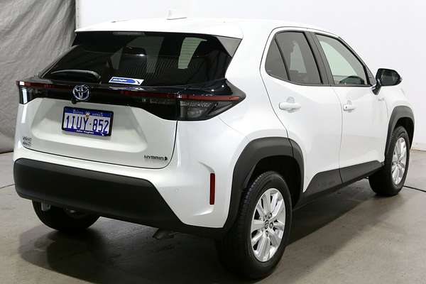 2024 Toyota Yaris Cross GXL MXPJ10R