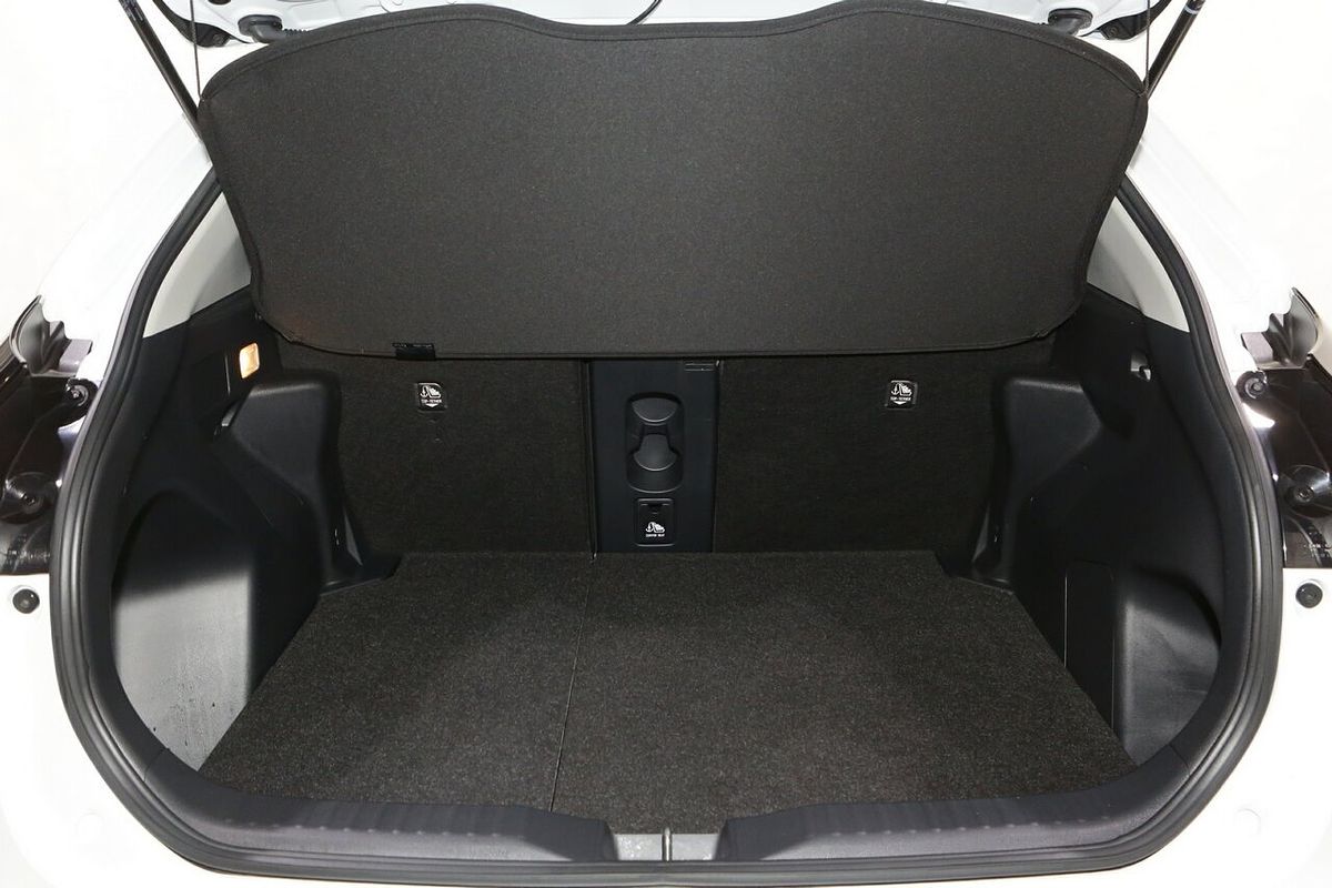 2024 Toyota Yaris Cross GXL MXPJ10R