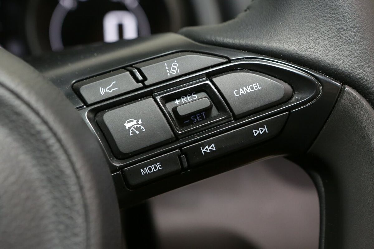 2024 Toyota Yaris Cross GXL MXPJ10R