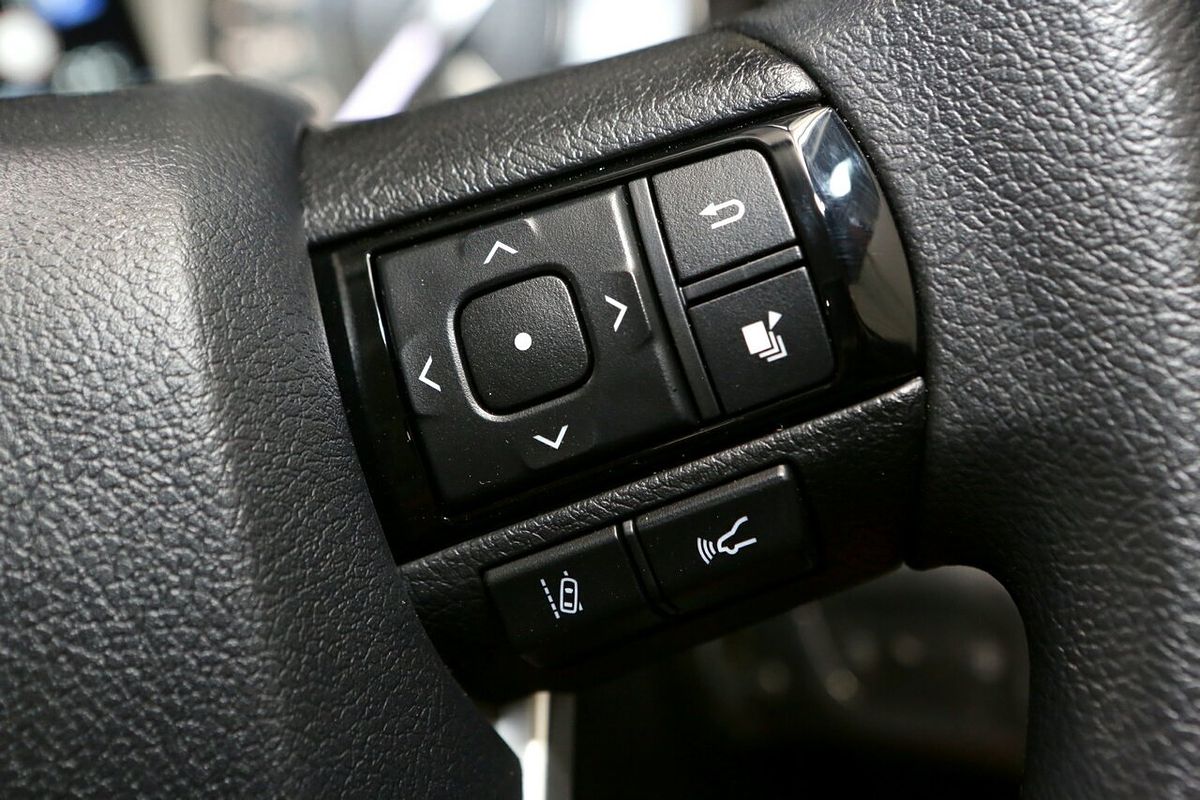 2025 Toyota Hilux Workmate TGN121R Rear Wheel Drive