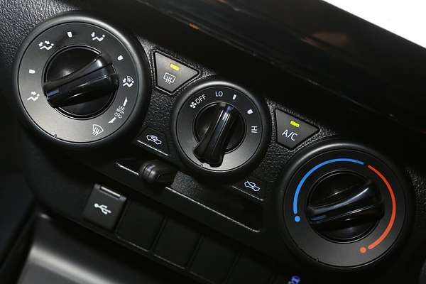 2025 Toyota Hilux Workmate TGN121R Rear Wheel Drive