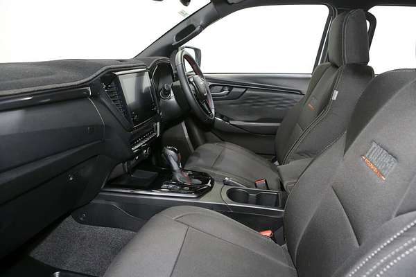 2024 Isuzu D-MAX X-TERRAIN 4X4
