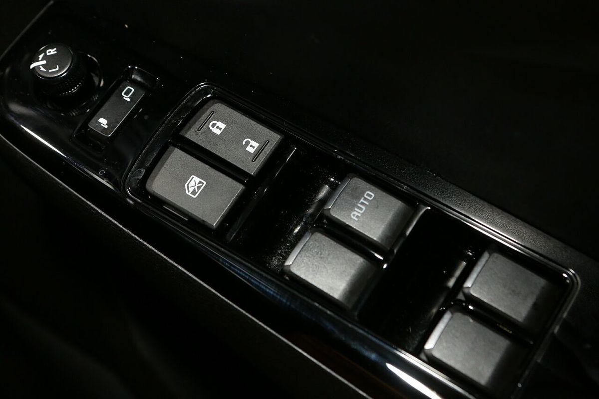 2024 Isuzu D-MAX X-TERRAIN 4X4