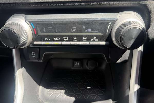 2019 Toyota RAV4 GX MXAA52R