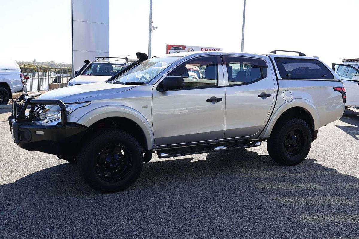 2015 Mitsubishi Triton GLX MQ 4X4