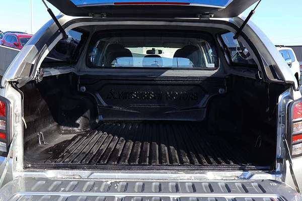 2015 Mitsubishi Triton GLX MQ 4X4