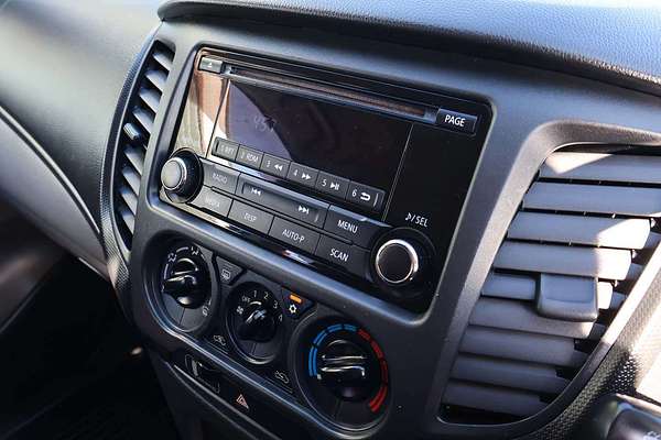 2015 Mitsubishi Triton GLX MQ 4X4