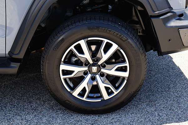 2024 GWM Tank 300 Ultra Hybrid P01